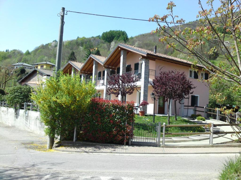 Garni Viggiona Hotel Trarego Exterior foto